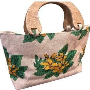 Vintage JUTE/BURLAP BAG, LINING 100% COTTON, HANDLE 100% WOOD. EUC